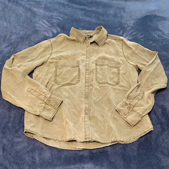 Express Tops - Express Button Down shirt